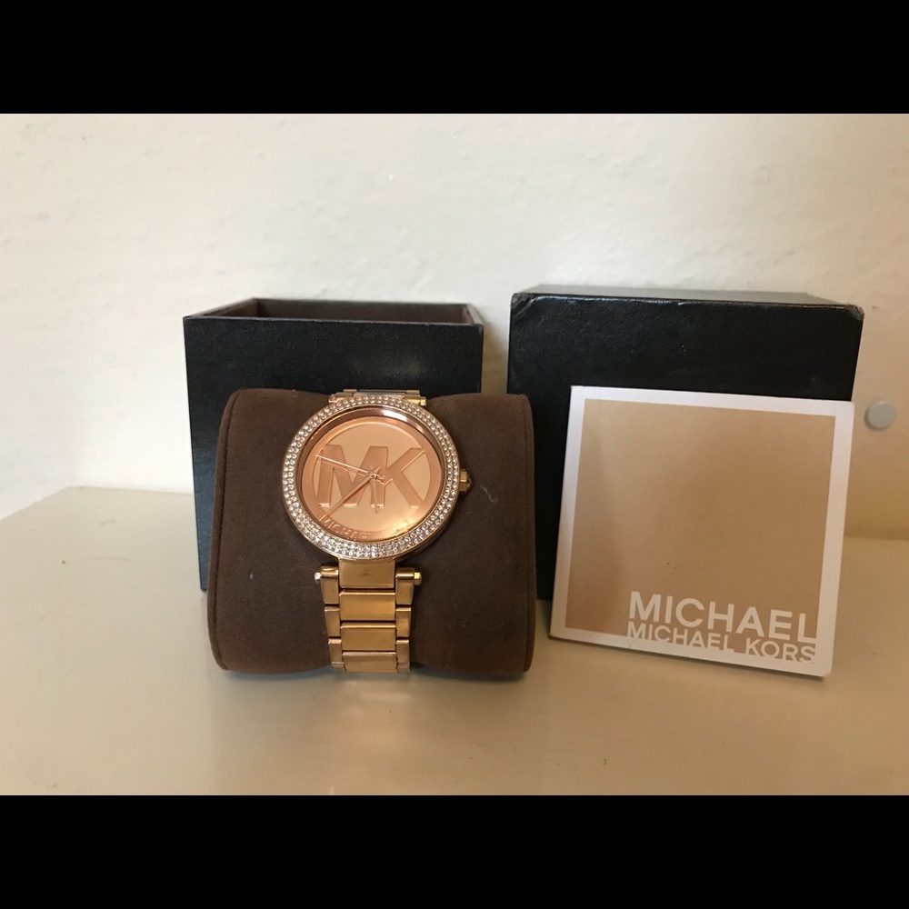 Michael Kors Watch - Picture 2 of 2